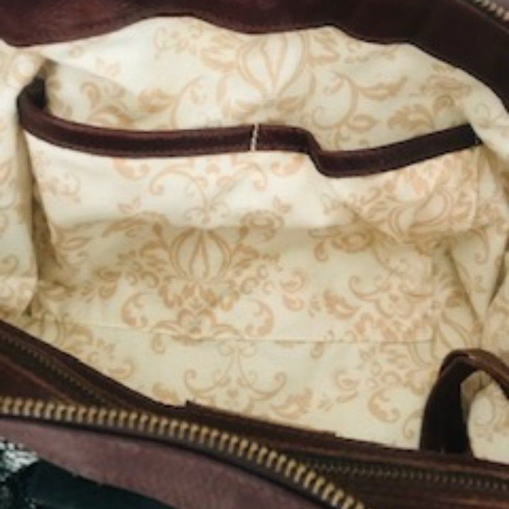 Bryna Nicole Breakaway Varennes Leather Bag - Picture 10 of 12